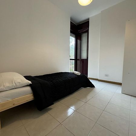 Volturno Guest House Rome Bagian luar foto
