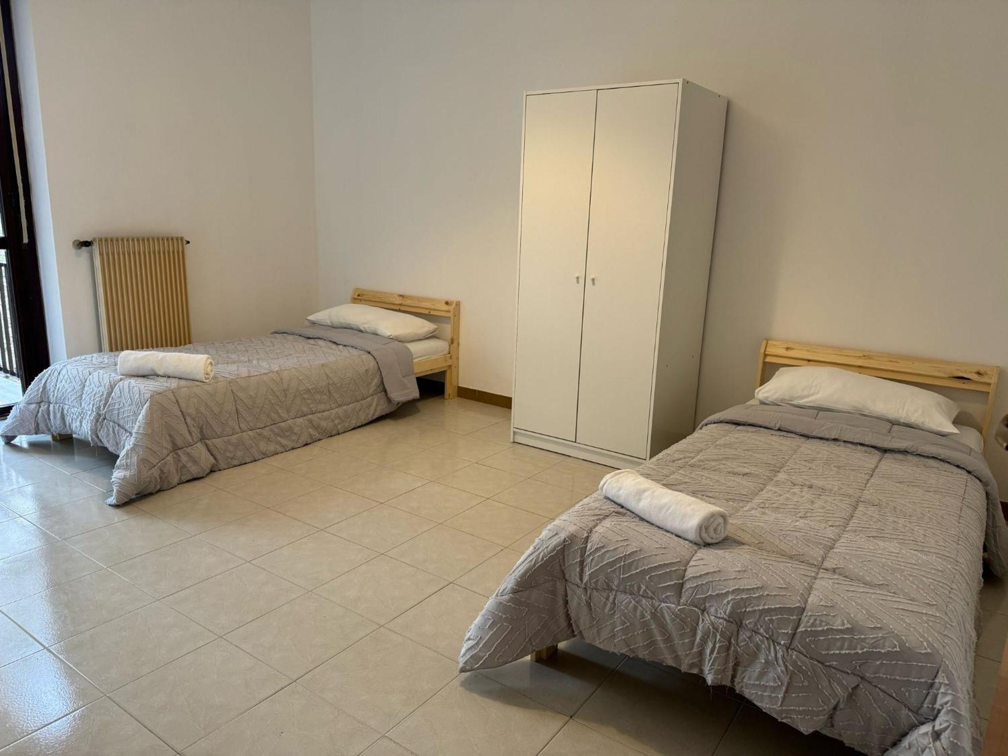 Volturno Guest House Rome Bagian luar foto